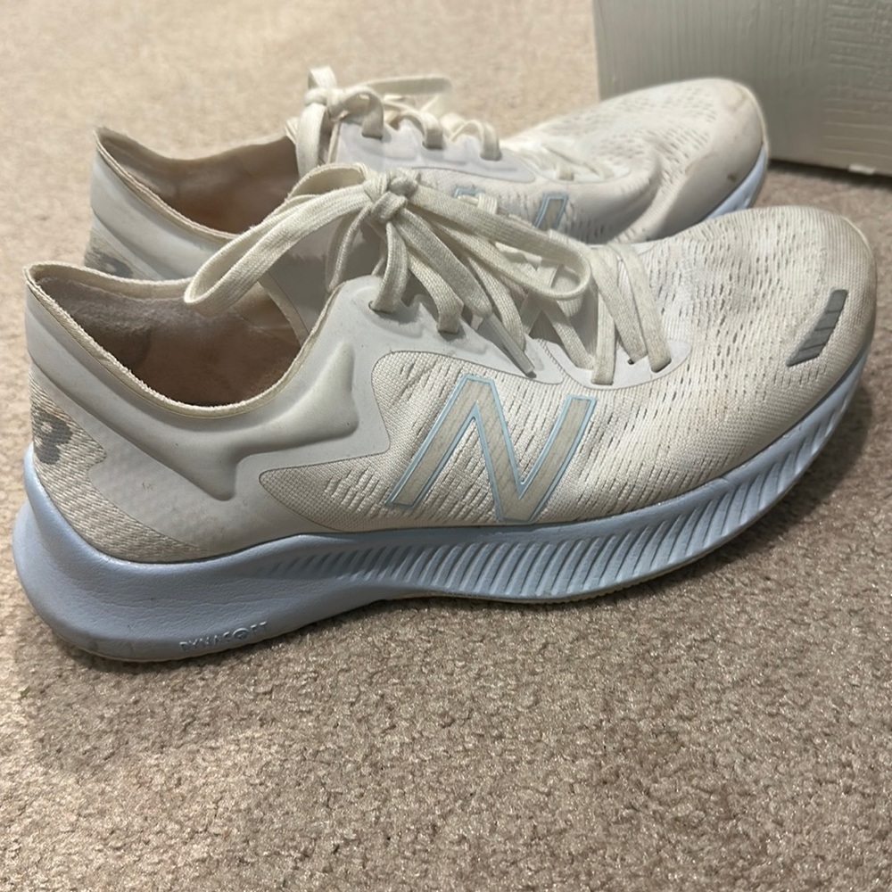 New Balance Womens running shoes